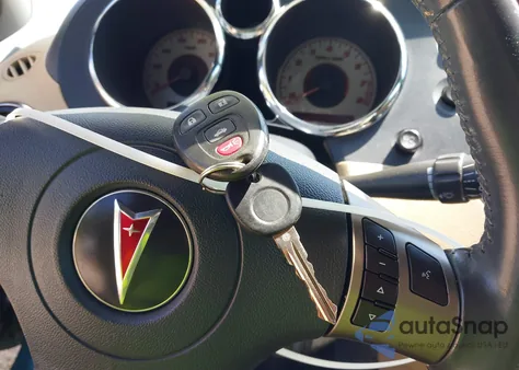 2006 Pontiac Solstice from USA, damaged, VIN 1G2MB35B26Y112899